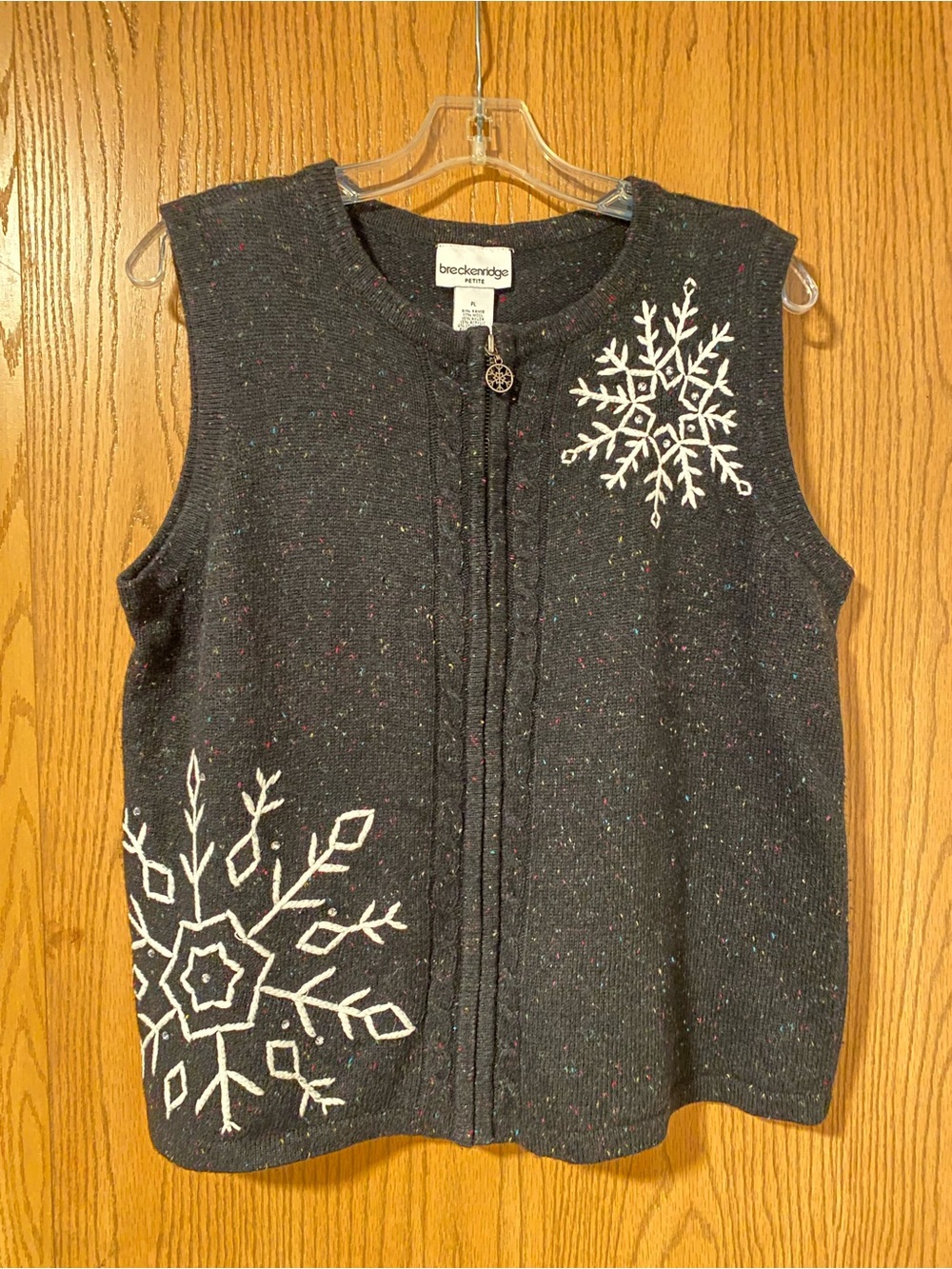 Breckenridge Black Speckled Snowflake Zip Cardigan Vest